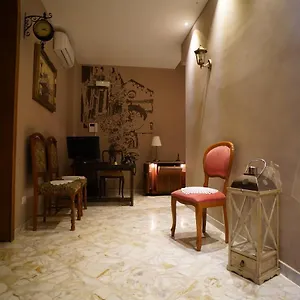 https://bari-antica-boutique-bb.barihotels.org