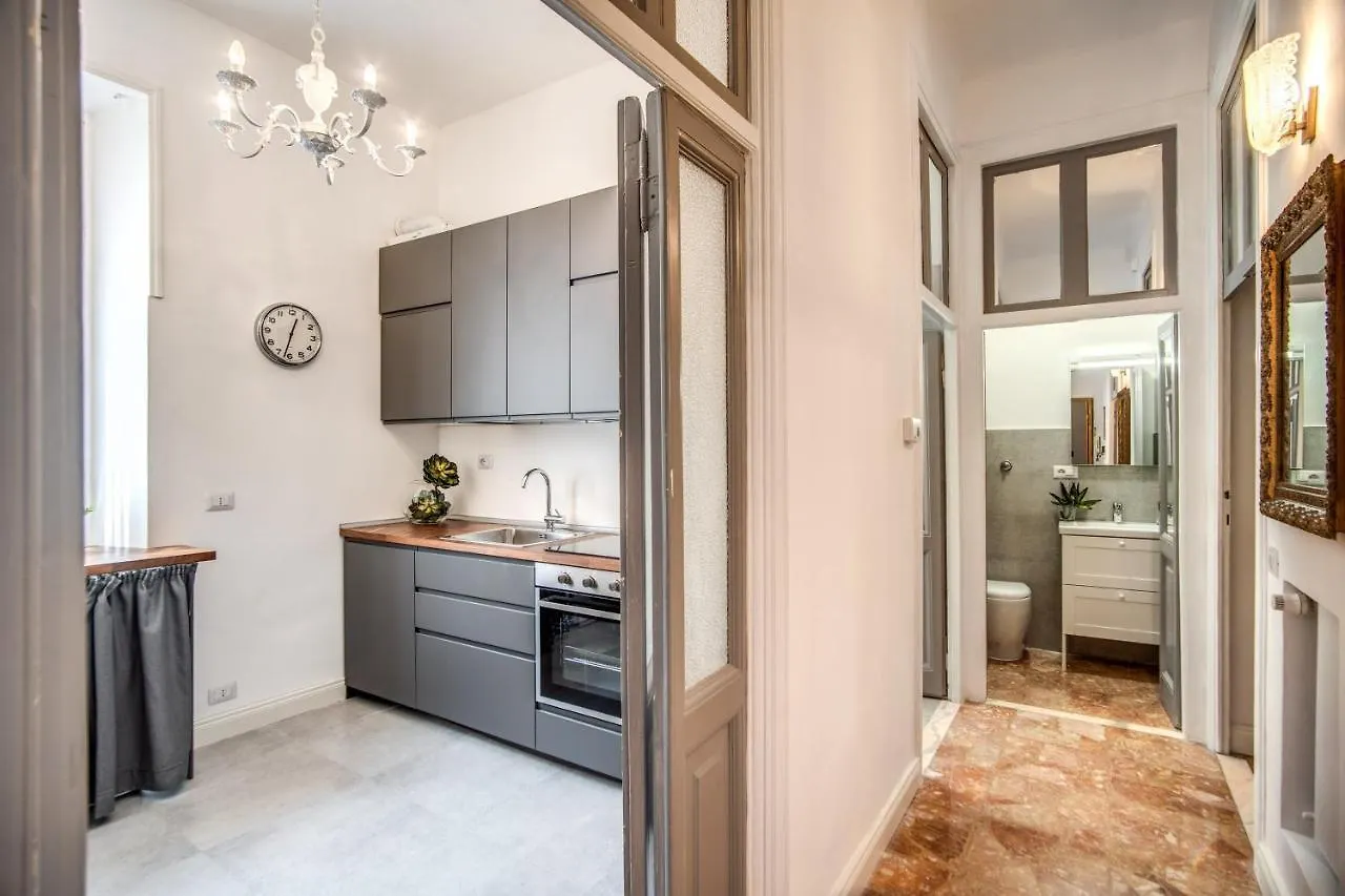 Lovely Renovated Flat By Vatican Rome 0*,  Italy