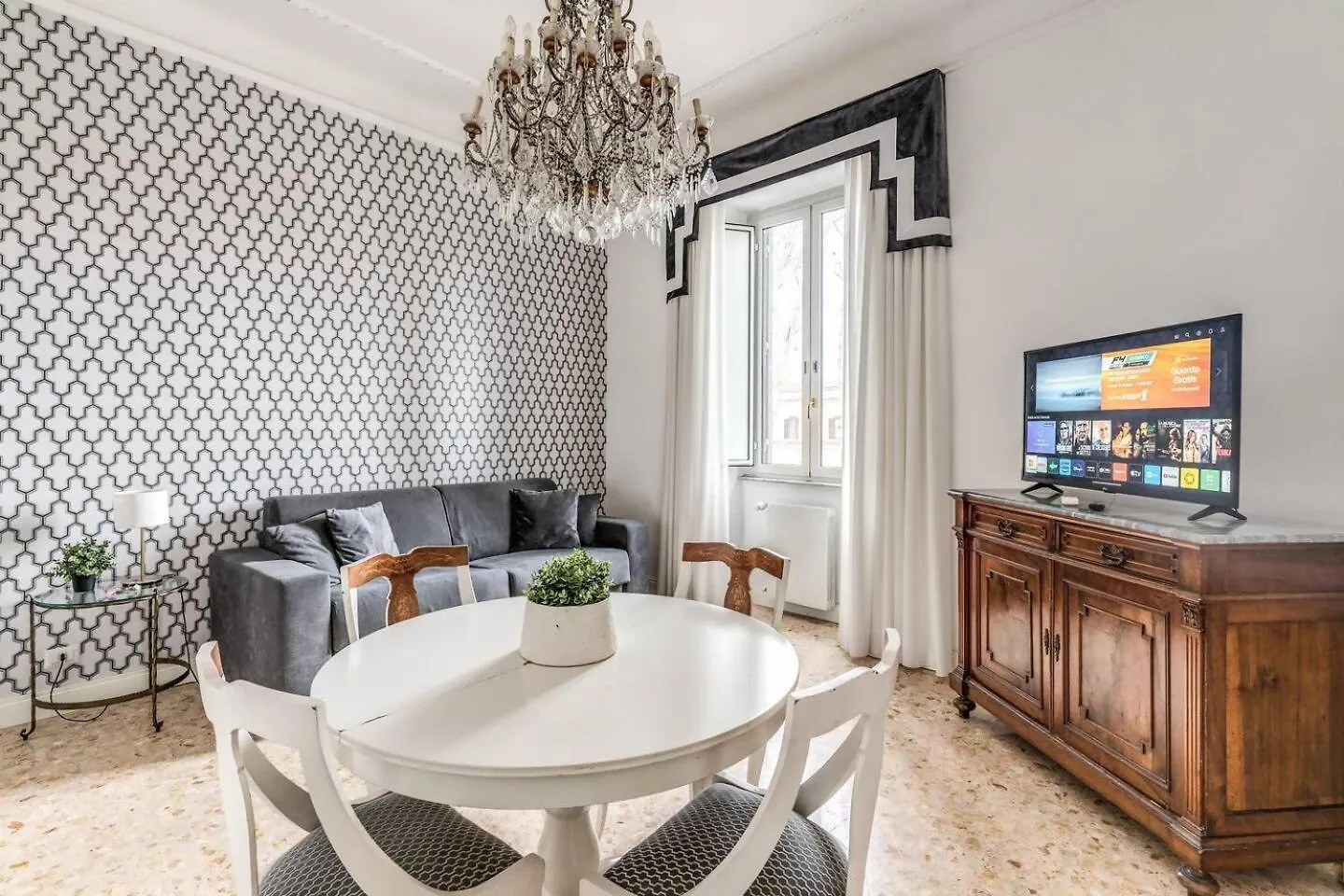 Lovely Renovated Flat By Vatican Rome Italy