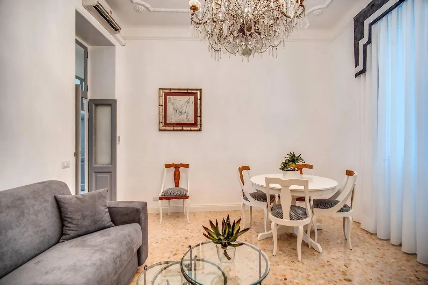 Lovely Renovated Flat By Vatican Rome 0*,  Italy