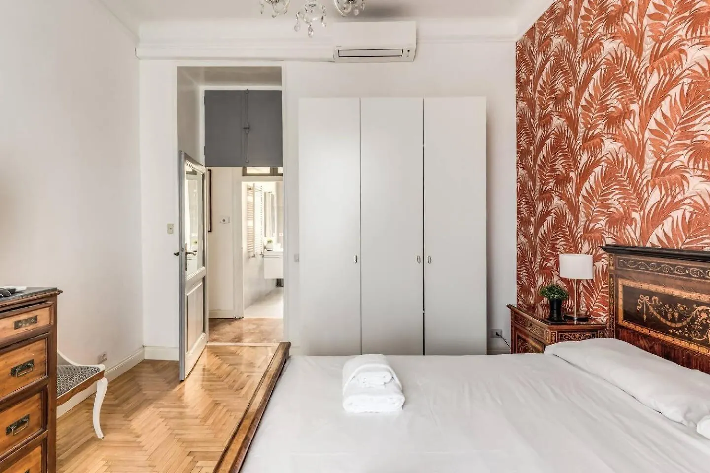 Lovely Renovated Flat By Vatican Rome Apartment